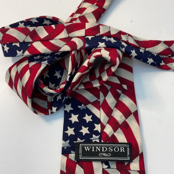 Americana Windsor Patriotic Tie Red White Blue American Flag Necktie - Picture 6 of 10